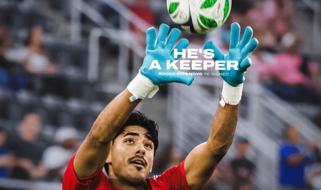 开云娱乐-官方：迈阿密国际买断23岁阿根廷门将诺沃，签约至28-29赛季