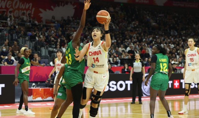 开云娱乐-李月汝21分韩旭14分 中国女篮首战胜马里女篮