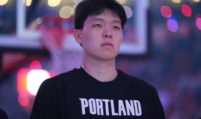 开云在线-媒体人：杨瀚森在发展联盟真就是虐菜 回来国家队肯定很猛