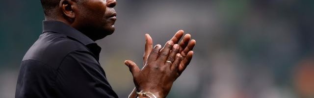 开云体育-斯坦利：还未达期待水平 冯博轩首次首发表现完美