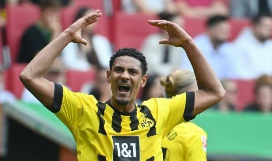 kaiyun sports-秦游夏：阿莱，Ole！复活的高中锋带多特向前冲