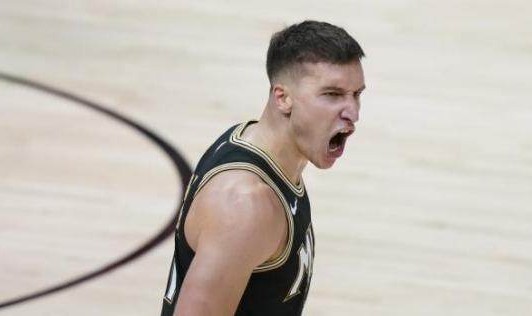 开云APP下载-博格丹再度回忆上赛季：伤病并不是我们出局的原因